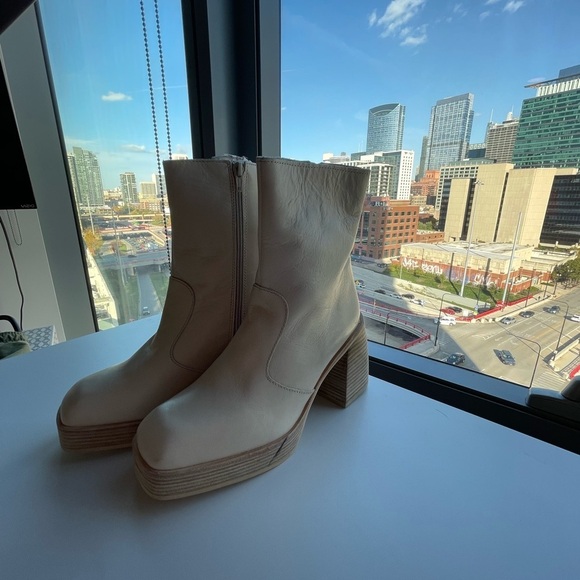 Free People Ruby 70's Retro Bone Cream Leather Platform Ankle Boots Size 9 - Picture 2 of 7